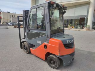 Toyota 2016 52-8FDF25-thumb-3