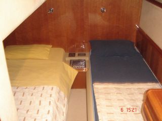 Ferretti 2001 620-thumb-5