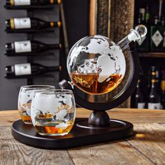 Deluxe Globe Decanter Set (04976) / Gadgets