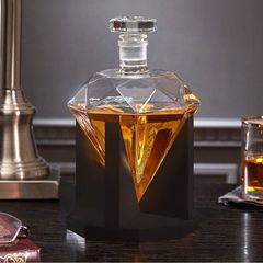 Diamond Decanter (04521) / Gadgets