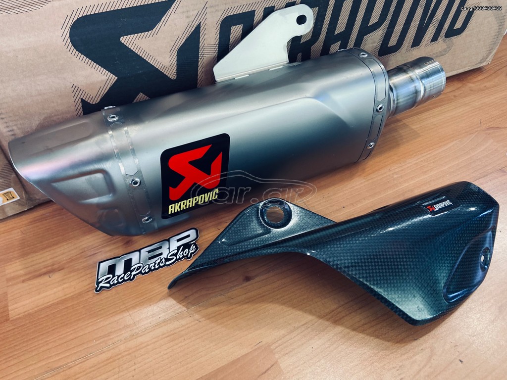 AKRAPOVIC R1M τελικό 