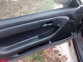 Ταπετσαρίες δεξιοτιμονες gt four-thumb-5