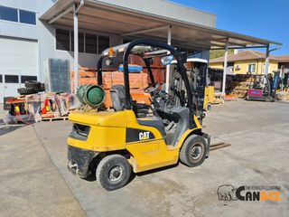 CAT 2007 GP25N-thumb-2
