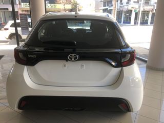 Toyota Yaris 2022 ACTIVE 1.5 ΜΕ ΑΝΑΛΥΣΗ Φ.Π.Α-thumb-3