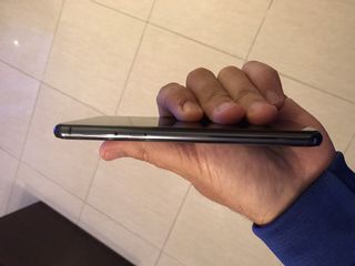 Samsung S10e , snapdragon-thumb-2