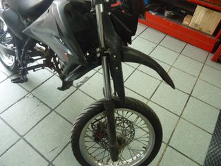 DR 125 SM 2009 ΠΛΑΣΤΙΚΑ