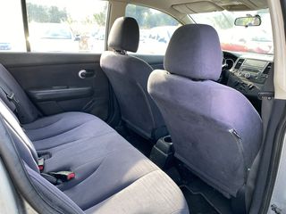 Nissan Tiida 2008-thumb-6