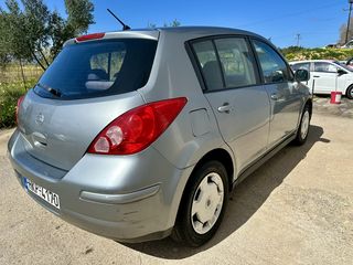 Nissan Tiida 2008-thumb-2