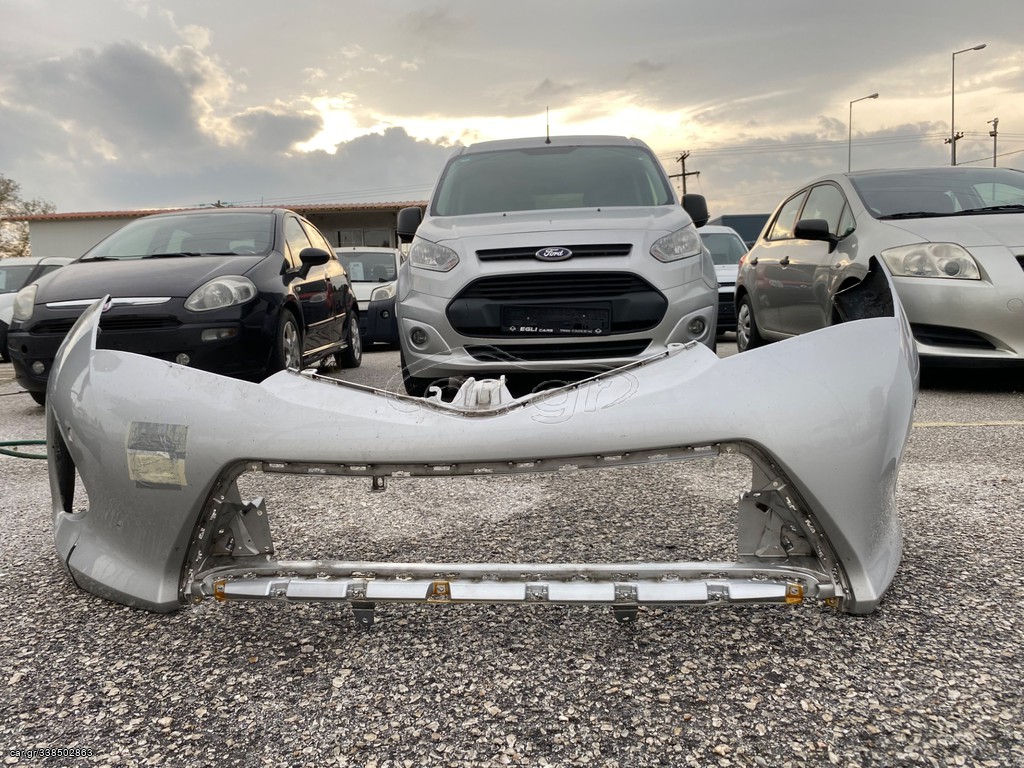 Μασκα Toyota Yaris 2015 
