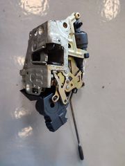 A2027201235 ΚΛΕΙΔΑΡΙΑ ΜΠΡΟΣΤΑ ΔΕΞΙΑ MERCEDES-BENZ W202-thumb-2
