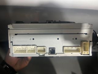 ΕΡΓΟΣΤΑΣΙΑΚΟ RADIO CD/USB/AUX ΤΟΥΟΤΑ YARIS 2011-thumb-2
