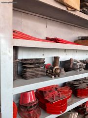 KUHN-KVERNELAND-VICON-TAARUP-KRONE-GALFRE-JF-thumb-5