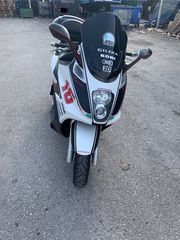 Gilera GP 800 2009-thumb-1