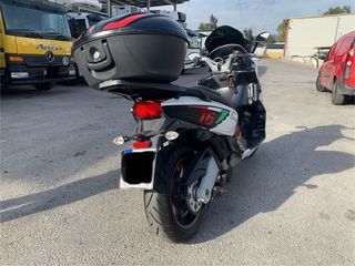 Gilera GP 800 2009-thumb-4