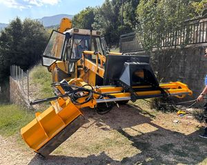 Καταστροφείς Χόρτων/Κλαδιών Gkaras 2023 Υδραυλικός Hardοx για JCB-thumb-2