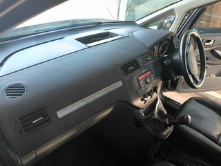 Ford C-Max 2008-thumb-8