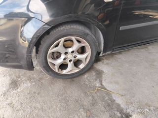 Ford C-Max 2008-thumb-9