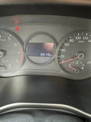 Kia Picanto 2018-thumb-10