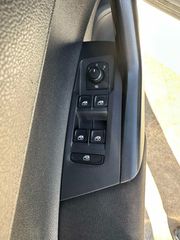 Volkswagen Polo 2019-thumb-13