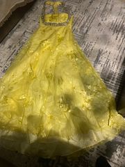 Κίτρινο φόρεμα 