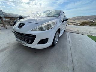 Peugeot 207 '10 Gt