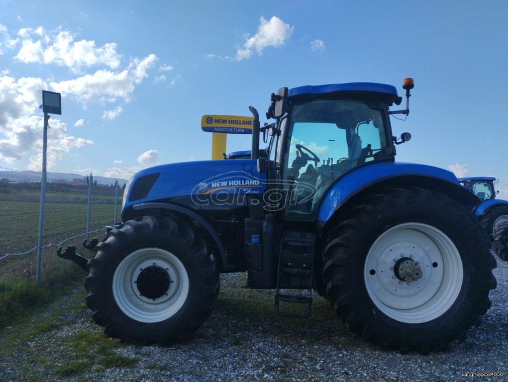 Τρακτέρ New Holland 2015 Τ7.250