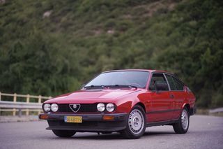 Alfa Romeo Alfetta 1985 GTV2.0-thumb-5