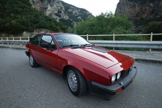 Alfa Romeo Alfetta 1985 GTV2.0-thumb-11