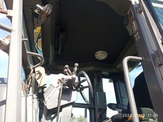 Γκρέιντερ Volvo 2006 G710B-thumb-3