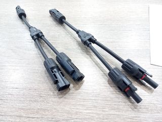 Splitter connector Y 1-2 for solar-thumb-1