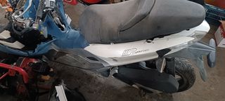 Piaggio MP3 YOURBAN 2011-thumb-6