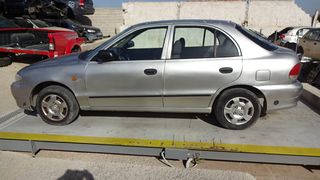 Αφαλοί Πορτών Hyundai Accent '97 Προσφορά