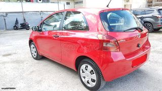 Toyota Yaris 2009 VVTI-thumb-3