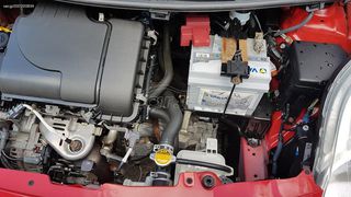 Toyota Yaris 2009 VVTI-thumb-7