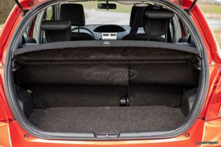 Toyota Yaris 2009 VVTI-thumb-9