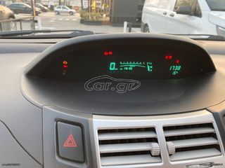 Toyota Yaris 2009 VVTI-thumb-12