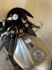 Yamaha YZF-R6 2003-thumb-1