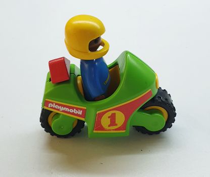  Παιδικό - βρεφικό διασκεδαστικό παιχνίδι Playmobil Bike Rider