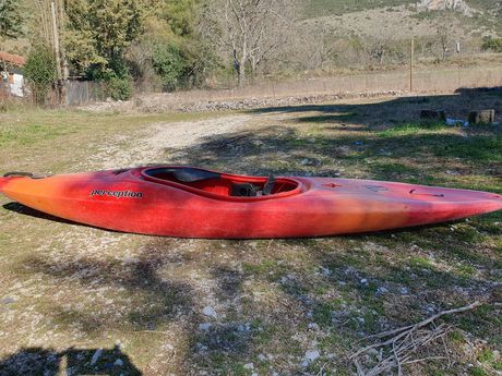 Θαλάσσια Σπόρ kano-kayak '15 Perception Arc