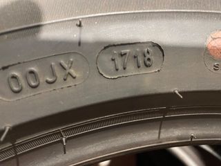 215/60/17 Michelin-thumb-3