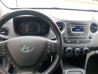 Hyundai i 10 2017 1.0 FIFA PASION 2016-thumb-23