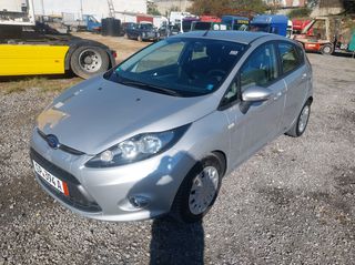 Ford Fiesta 2012-thumb-2