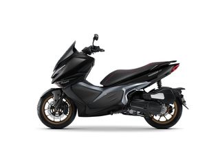 Malaguti Madison 125 2025 ΕΤΟΙΜΟΠΑΡΑΔΟΤΟ ΜΕΧΡΙ 12 ΑΤΟΚΕΣ ΔΟΣΕΙΣ ΔΩΡΑ ΒΑΛΙΤΣΑ+ΓΝ. ΣΧΑΡΑ-thumb-2