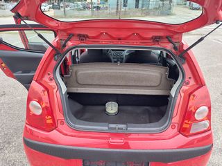 Nissan Pixo 2010-thumb-11