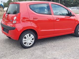Nissan Pixo 2010-thumb-5