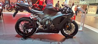 Honda CBR 600RR 2025 ΕΤΟΙΜΟΠΑΡΑΔΟΤΟ-thumb-30