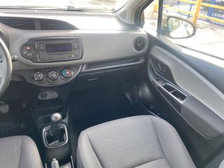 Toyota Yaris 2018 Προσφορά για  λίγες μέρες-thumb-14