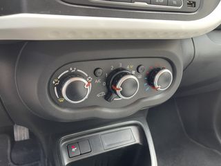 Renault Twingo 2020 SCe 75 Limited-thumb-13