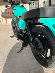 Honda CM 400 1982-thumb-1