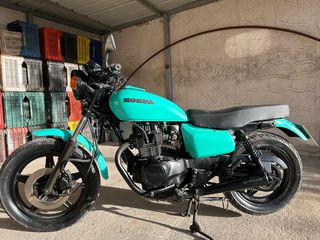 Honda CM 400 1982